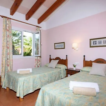 Jasmin Villa Cala'N Bosch (Menorca)